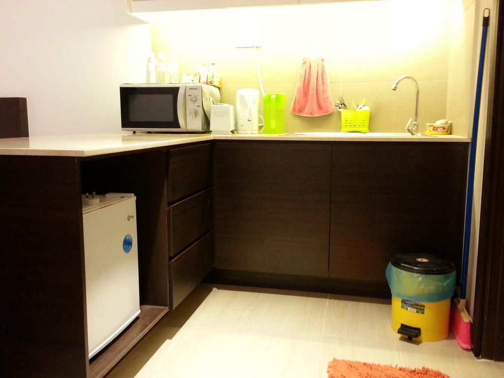 Best Studio Guest House Кота-Бару Экстерьер фото