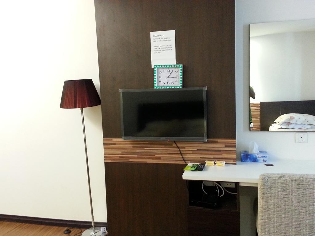 Best Studio Guest House Кота-Бару Номер фото